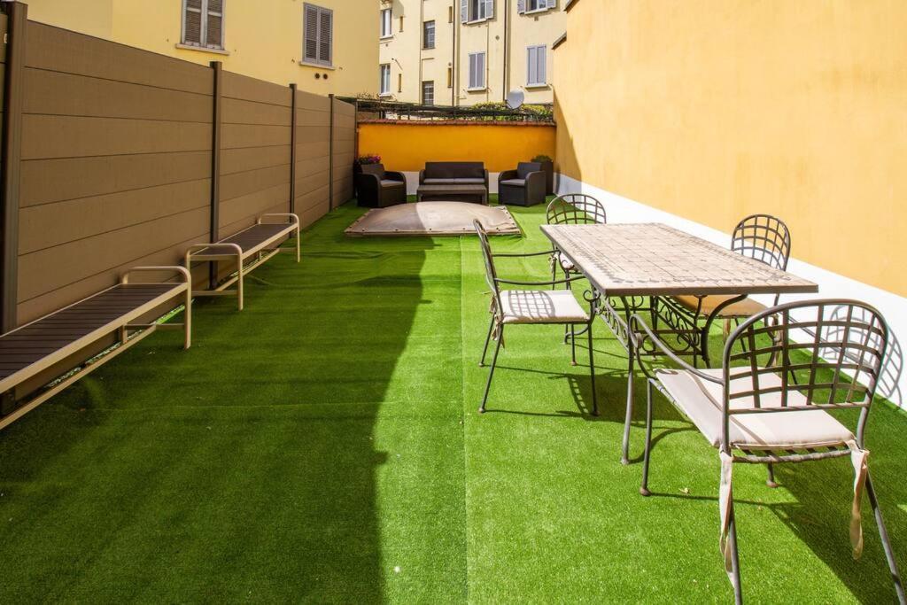 Palm Apartment Milan Exterior photo